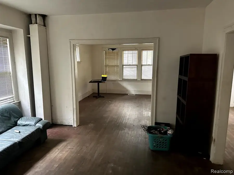 3950 Cadieux, Detroit, MI 48224 - #2