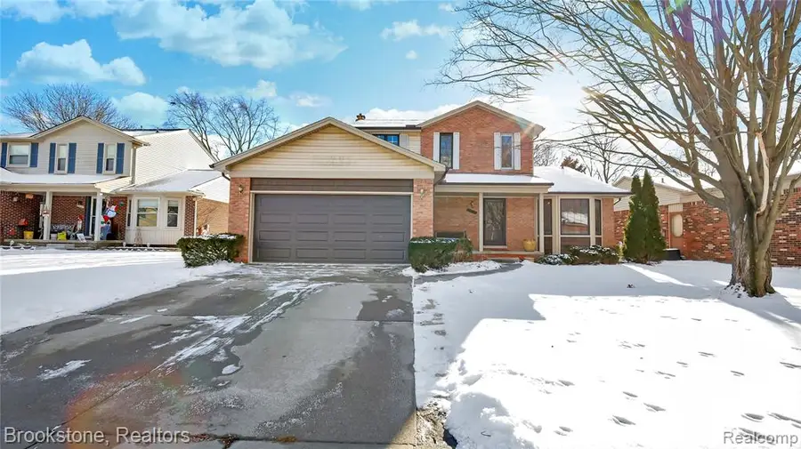 18046 Gaylord, Clinton Township, MI  - Image #2