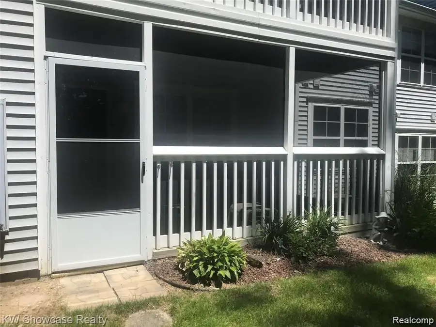 12372 Saint Andrews, Fenton, MI  - Image #3