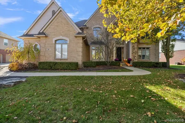 192 Greenan, Orion Twp, MI 