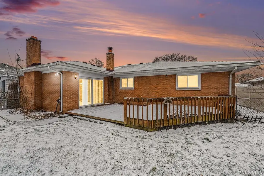 26254 Cecile Street, Dearborn Heights, MI 48127 - #3