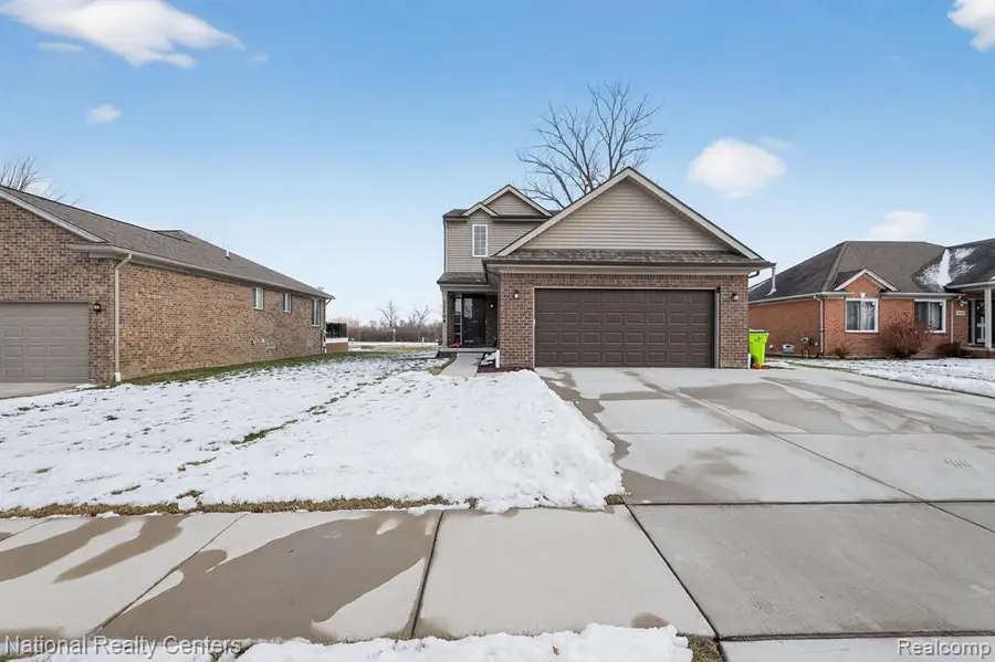 33708 Aurora, Clinton Township, MI  - #2