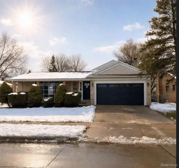 14851 Williamsburg, Riverview, MI 