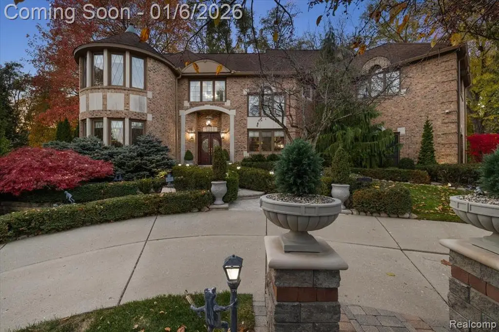 7310 Sandy Creek, Bloomfield Hills, MI  - Image #1