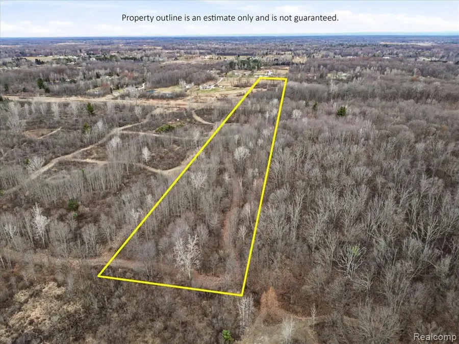 00 Drexler, Saint Clair, MI 48079 - #2