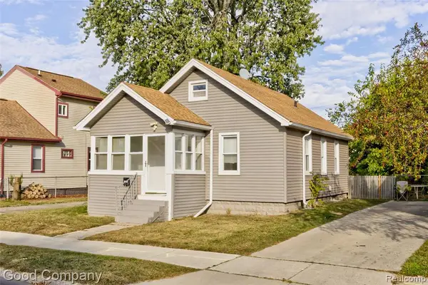 2850 Wolcott, Ferndale, MI 