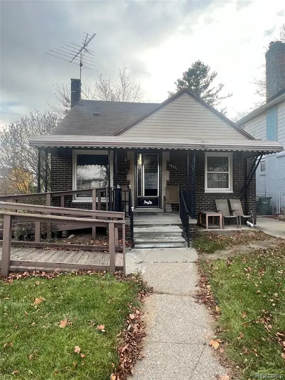 15571 White, Allen Park, MI  - #1