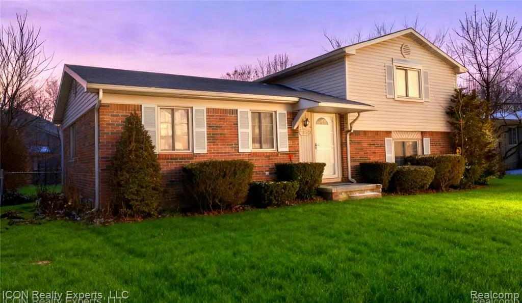 17700 Koogler, Clinton Township, MI  - Image #1