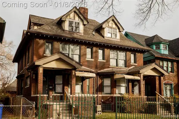 376 W Grand, Detroit, MI 