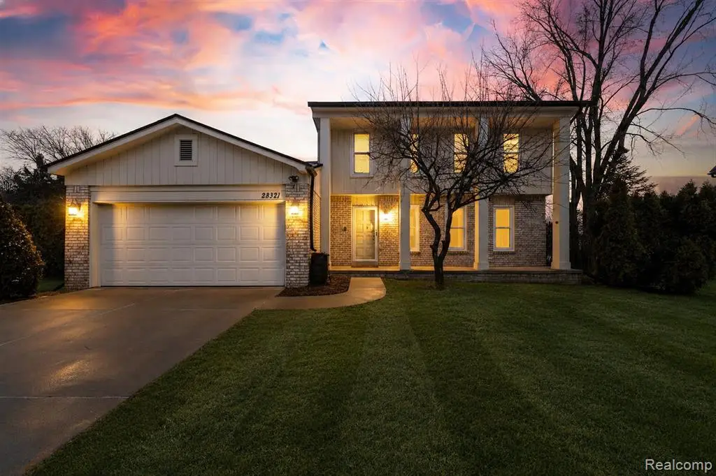 22321 Cascade, Novi, MI 48375 - #1