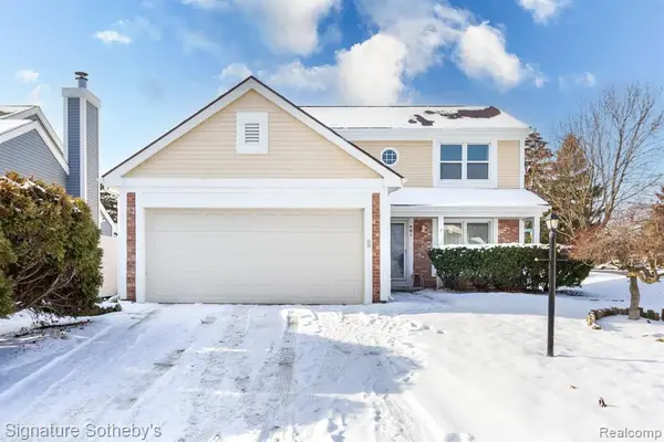 461 Farmridge, Rochester Hills, MI 