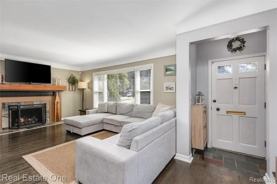 1630 W 12 Mile, Royal Oak, MI  - Image #3