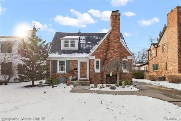 1253 Grayton, Grosse Pointe Park, MI 
