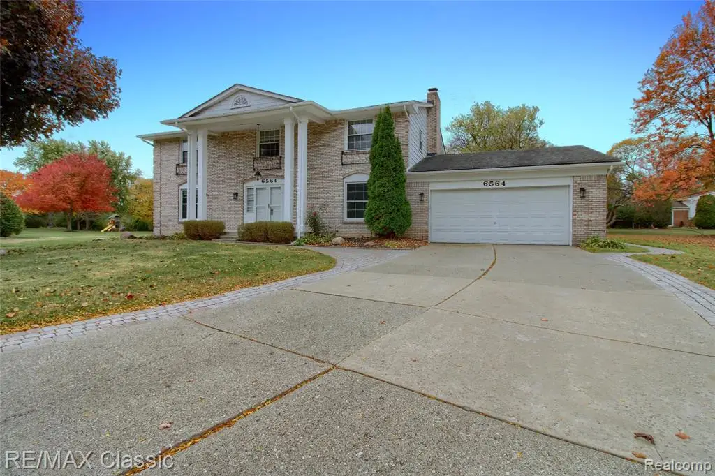 6564 Alderley Way, West Bloomfield, MI  - Image #1