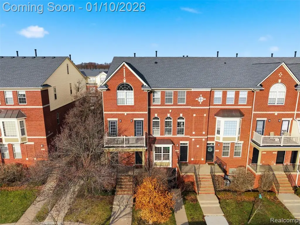 3227 Camden, Troy, MI  - Image #1