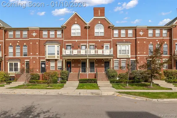 3227 Camden, Troy, MI 