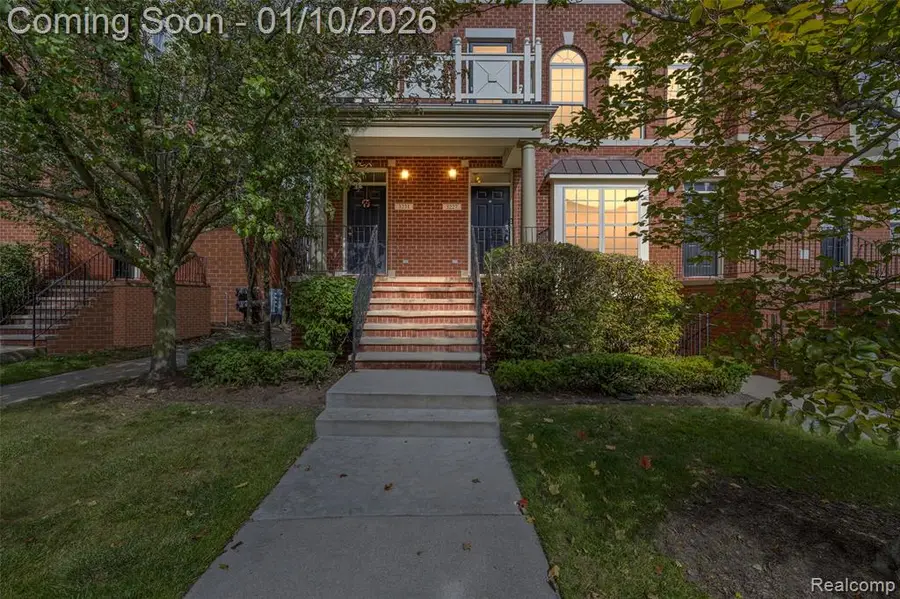 3227 Camden, Troy, MI  - Image #2