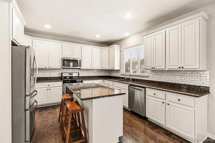 335 Whispering Winds, Oxford, MI  - Image #3