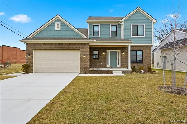 8117 Vermont, Warren, MI 