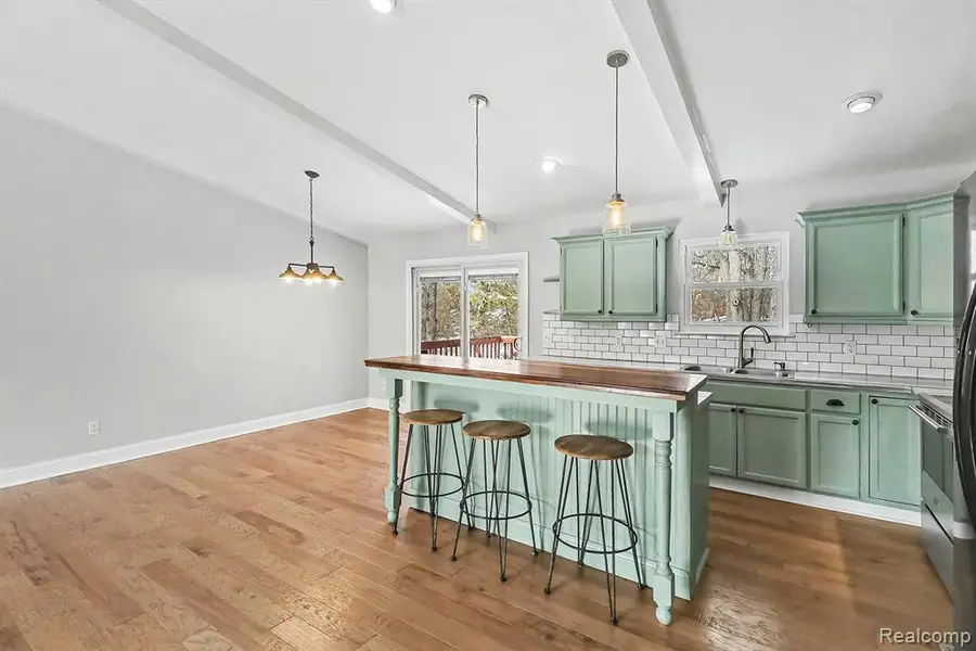 451 6 Mile, Whitmore Lake, MI  - Image #2