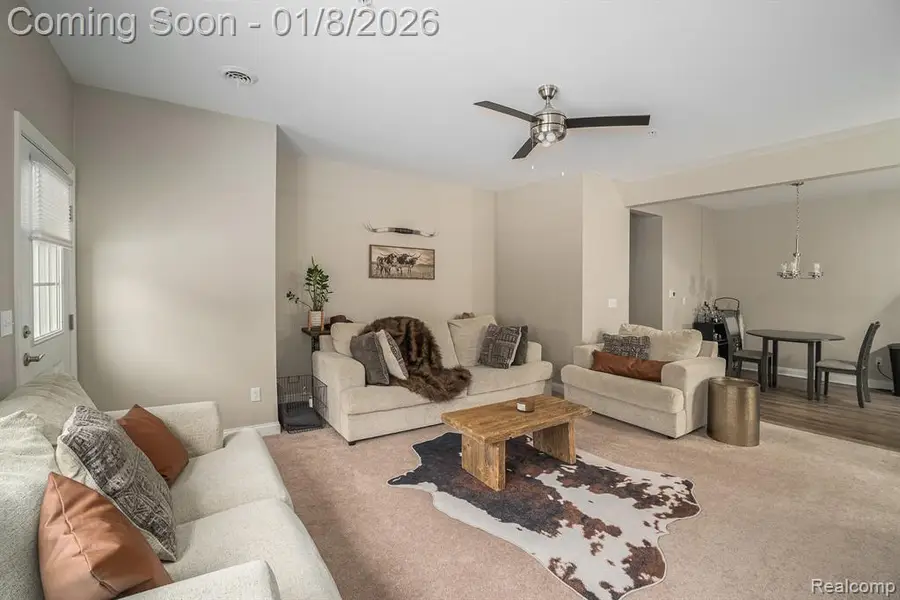 911 Watercress, Fenton, MI  - Image #2