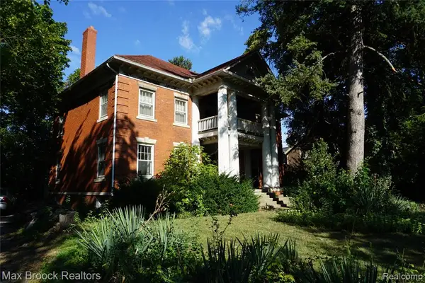 24 Ridge, Pleasant Ridge, MI 48069