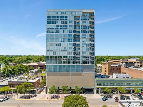 432 S Washington #905, Royal Oak, MI 