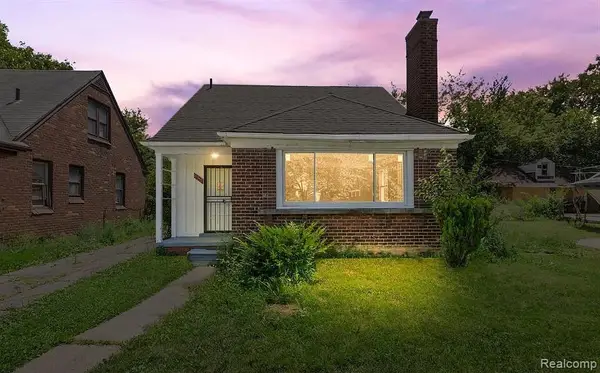 11352 Nottingham, Detroit, MI 48224