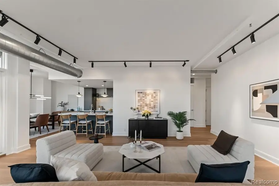 2051 Villa #401, Birmingham, MI  - Image #3