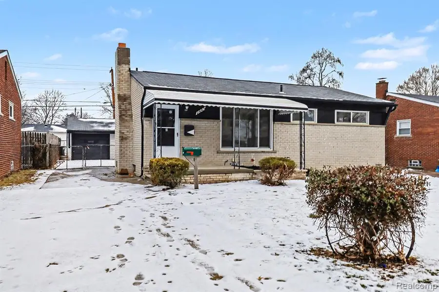 7882 Campbell, Taylor, MI  - #2