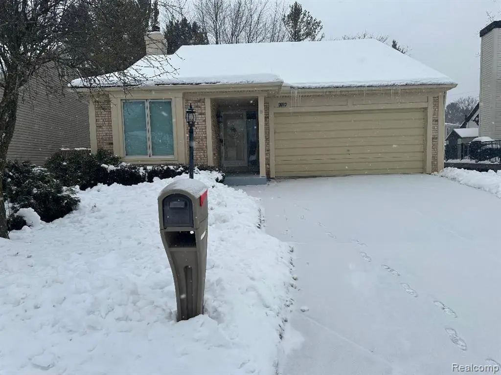 1634 Fielding, Rochester Hills, MI  - #1