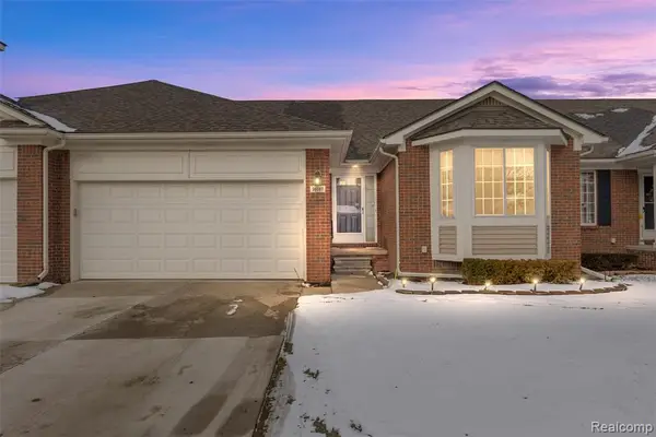 26167 Captains, New Baltimore, MI 