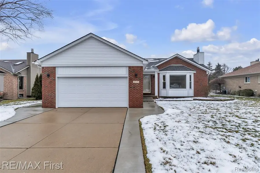 47179 Southern Cross, Macomb, MI  - Image #2