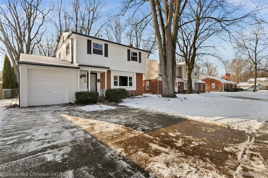 615 W 13 Mile, Royal Oak, MI  - Image #2