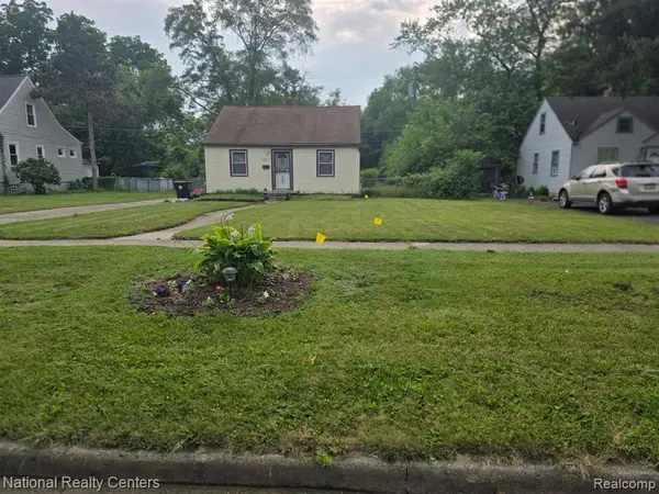 19919 S Five Points, Redford, MI 