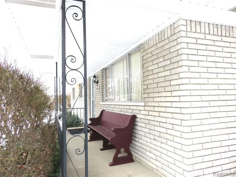 53432 Bruce Hill, Shelby, MI 48316 - #3