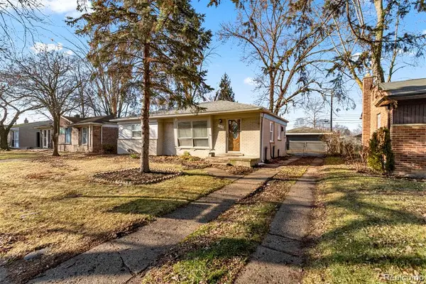 9319 Merriman, Livonia, MI 48150