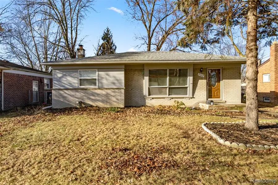 9319 Merriman, Livonia, MI 48150 - #3