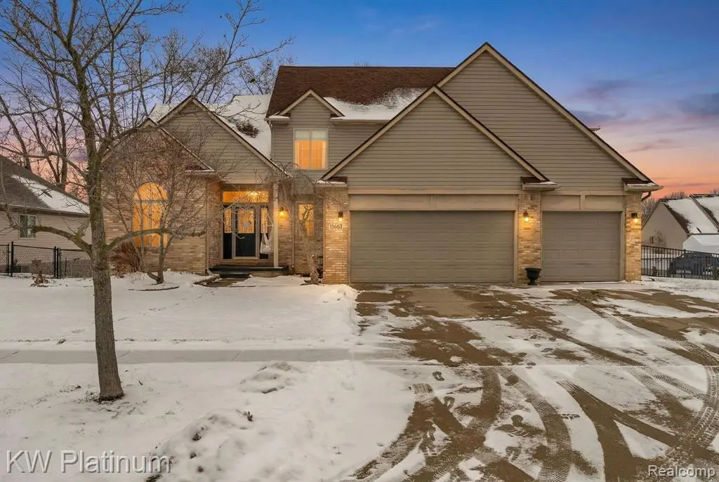 51963 Kings Pointe, New Baltimore, MI  - #1