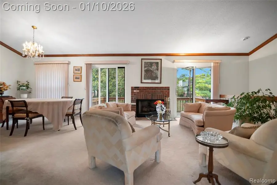 7252 Huntcliff, West Bloomfield, MI  - Image #3