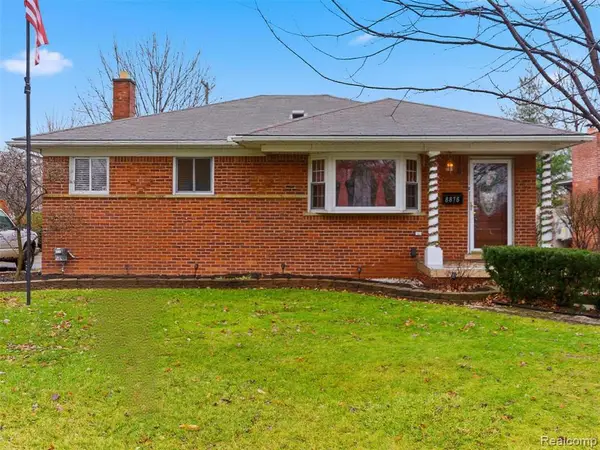 8878 Merriman, Livonia, MI 