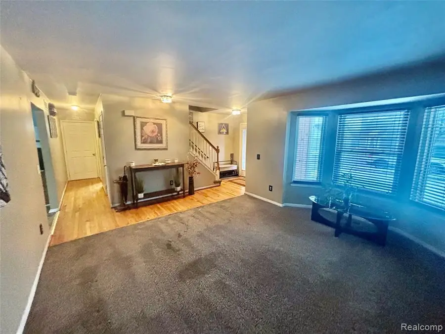 23300 Brentwood, Trenton, MI  - #3