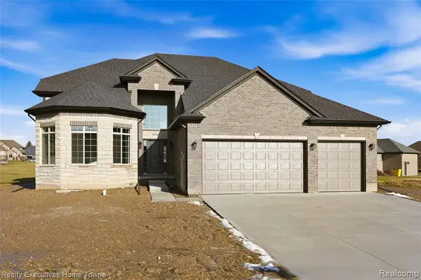 35701 Strongford, New Baltimore, MI 