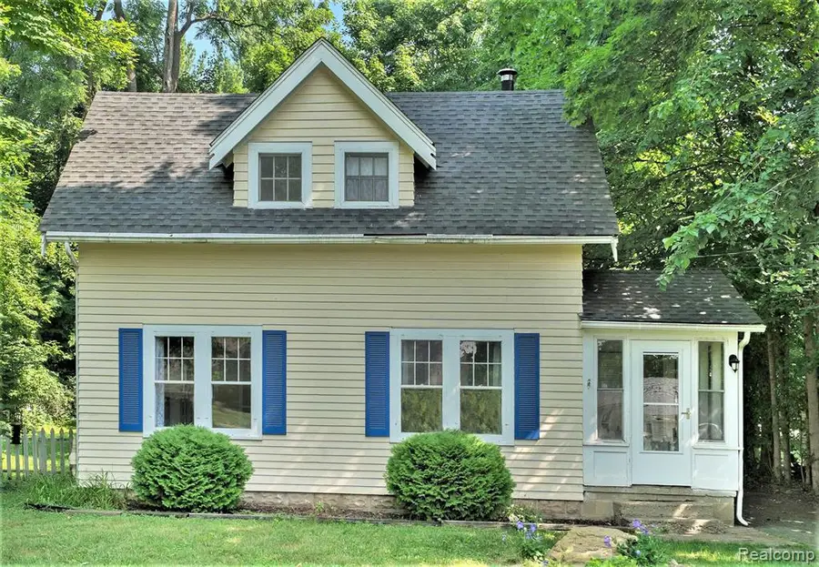 46044 Norton, Northville, MI  - #2