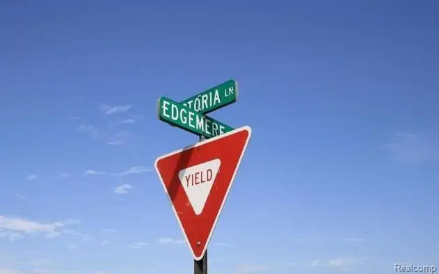 6170 Victoria, Swartz Creek, MI  - Image #2