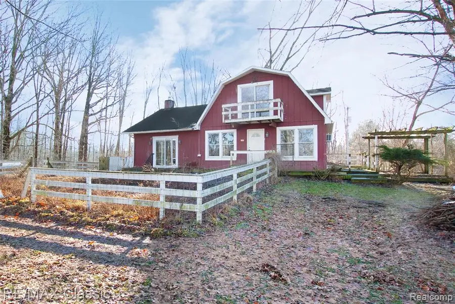 1315 W Marr, Howell, MI  - #2