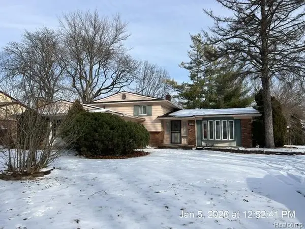 20940 Andover, Southfield, MI 
