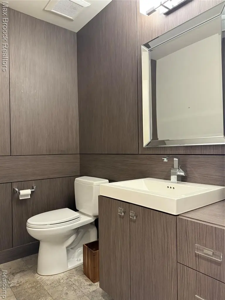 32696 Ravine, Franklin, MI  - Image #3