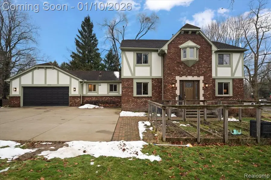 3755 Tremont, Ann Arbor, MI  - Image #2