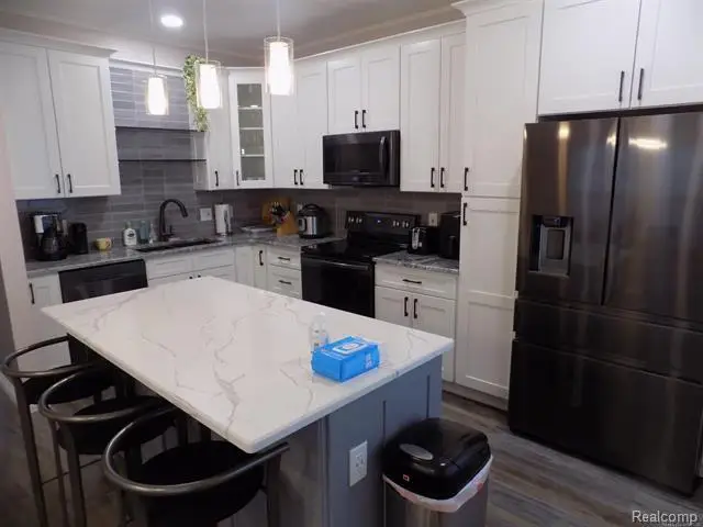 36225 Dominion, Sterling Heights, MI  - Image #2